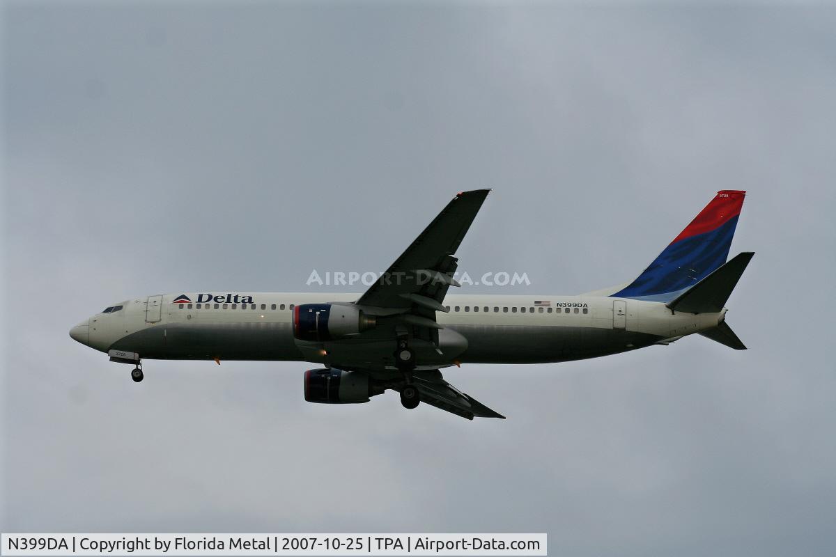 N399DA, 2000 Boeing 737-832 C/N 30379, Delta