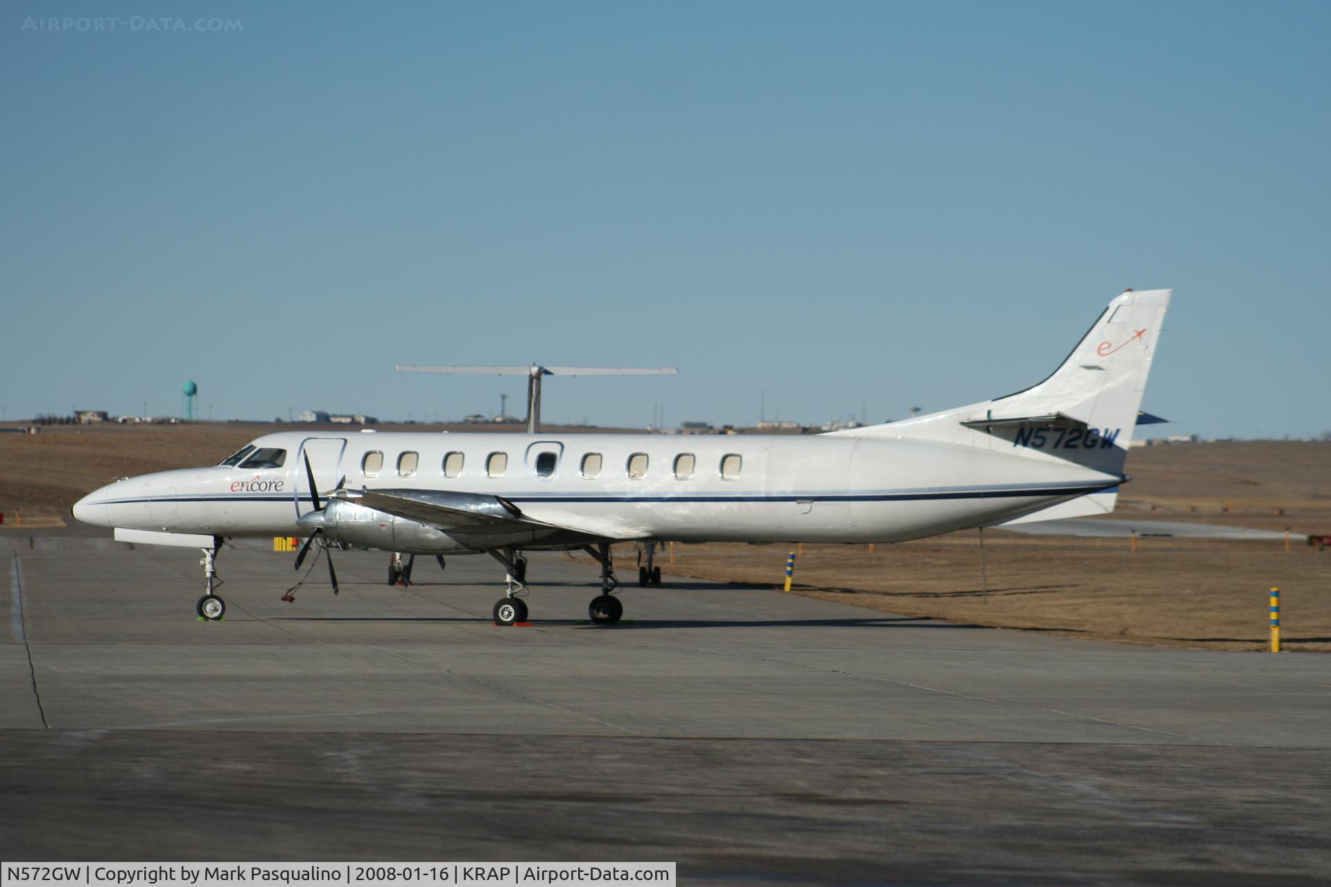 N572GW, Fairchild SA-227AC Metro III C/N AC-572, SA-227-AC
