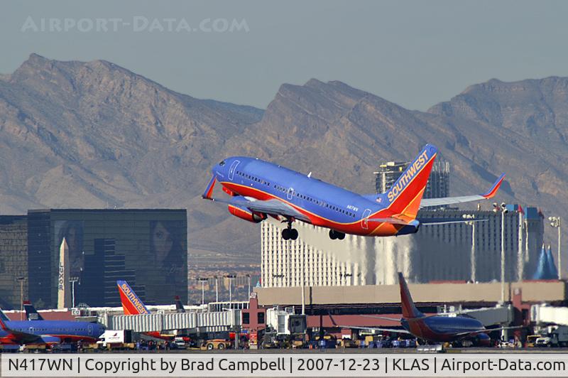 N417WN, 2001 Boeing 737-7H4 C/N 29822, Southwest Airlines - 'The Rollin W. King' / 2001 Boeing 737-7H4 / Dedicated to one of the founding fathers of SWA.