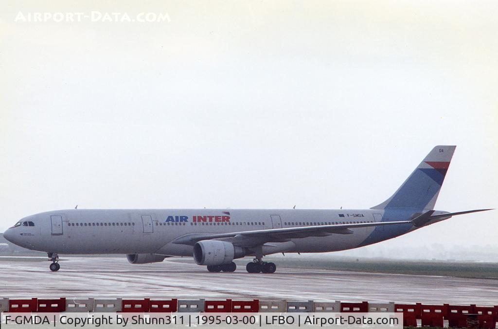 F-GMDA, 1993 Airbus A330-301 C/N 030, Arriving to the terminal