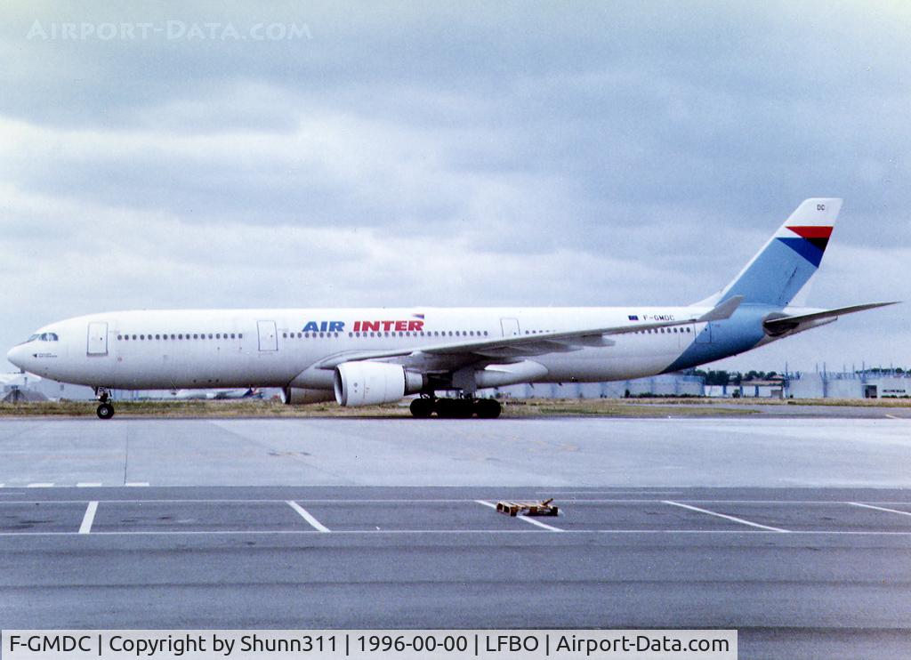 F-GMDC, 1994 Airbus A330-301 C/N 045, Arriving to the terminal