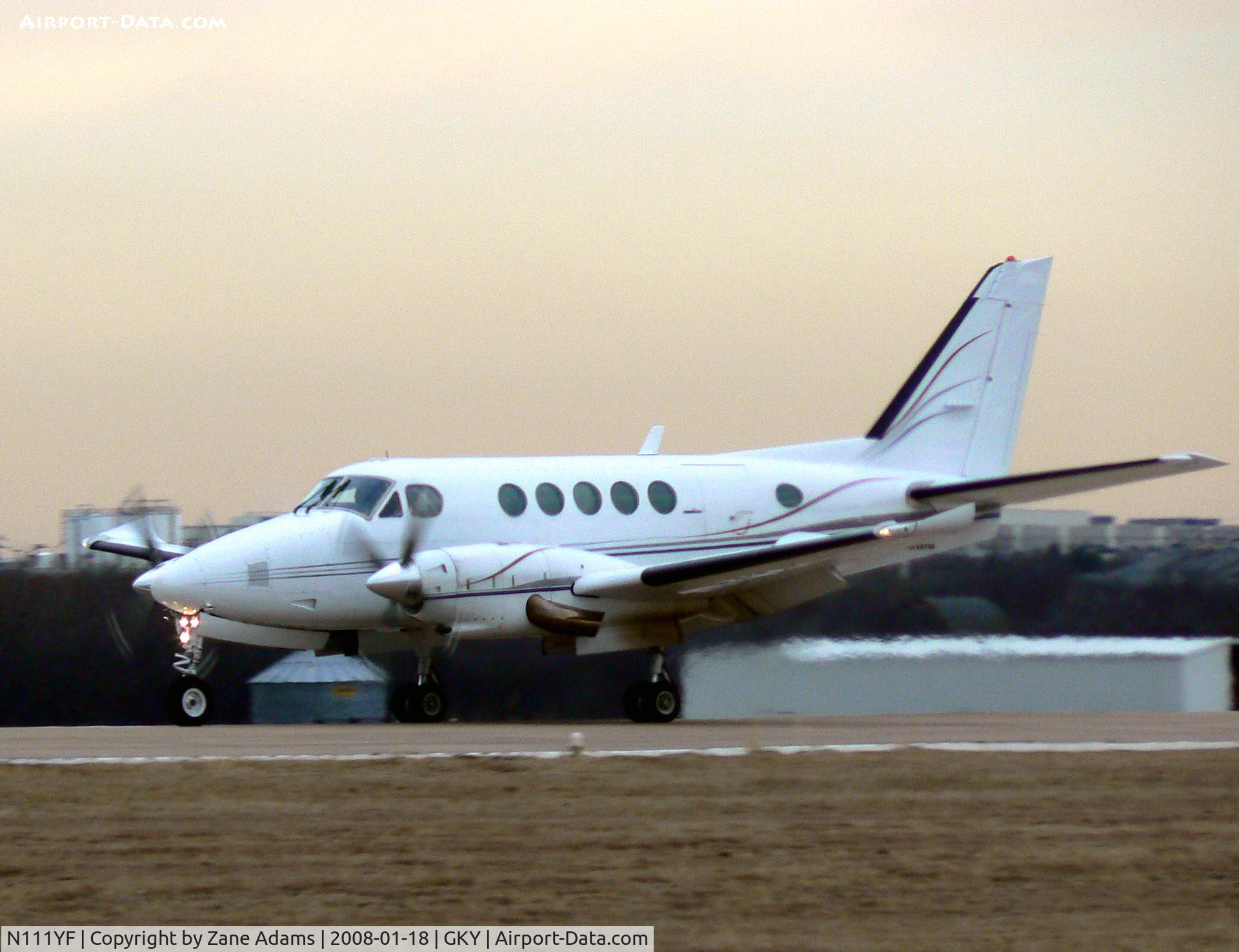 N111YF, 1977 Beech B100 King Air King Air C/N BE-30, Landing on a dark winter day...