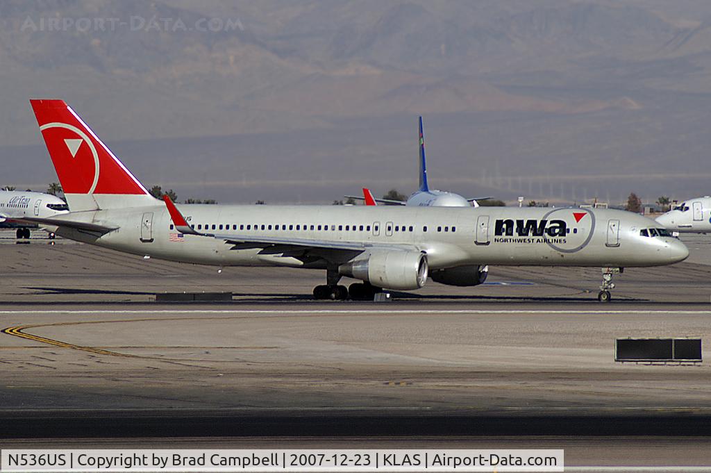 N536US, 1995 Boeing 757-251 C/N 26483, Northwest Airlines / 1995 Boeing 757-251