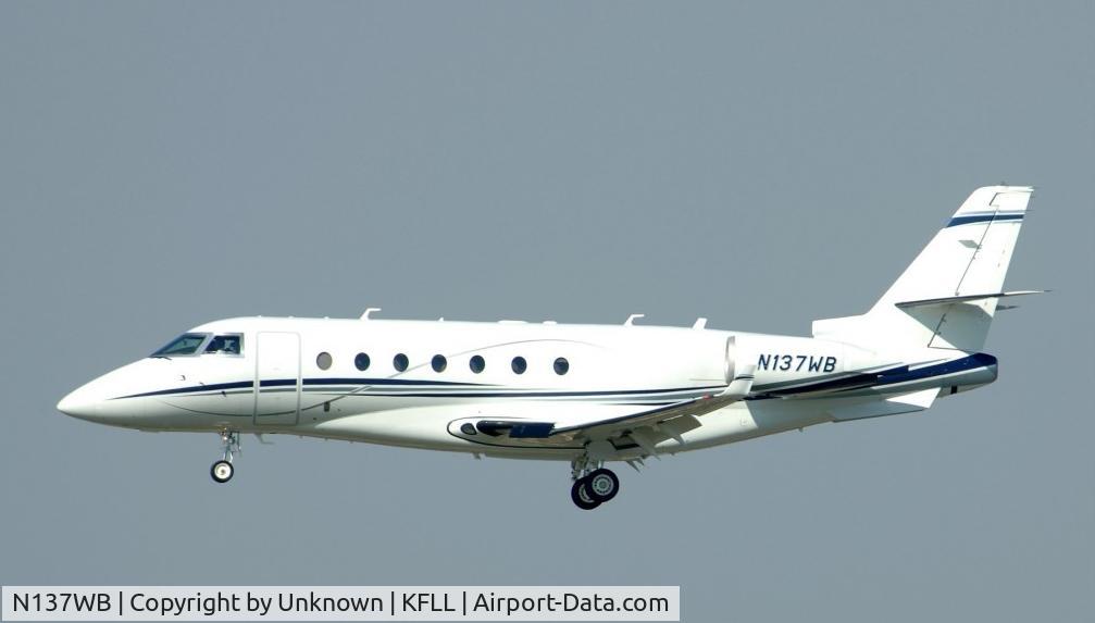 N137WB, 2006 Israel Aircraft Industries Gulfstream 200 C/N 137, N137WB G200 landing in KFLL