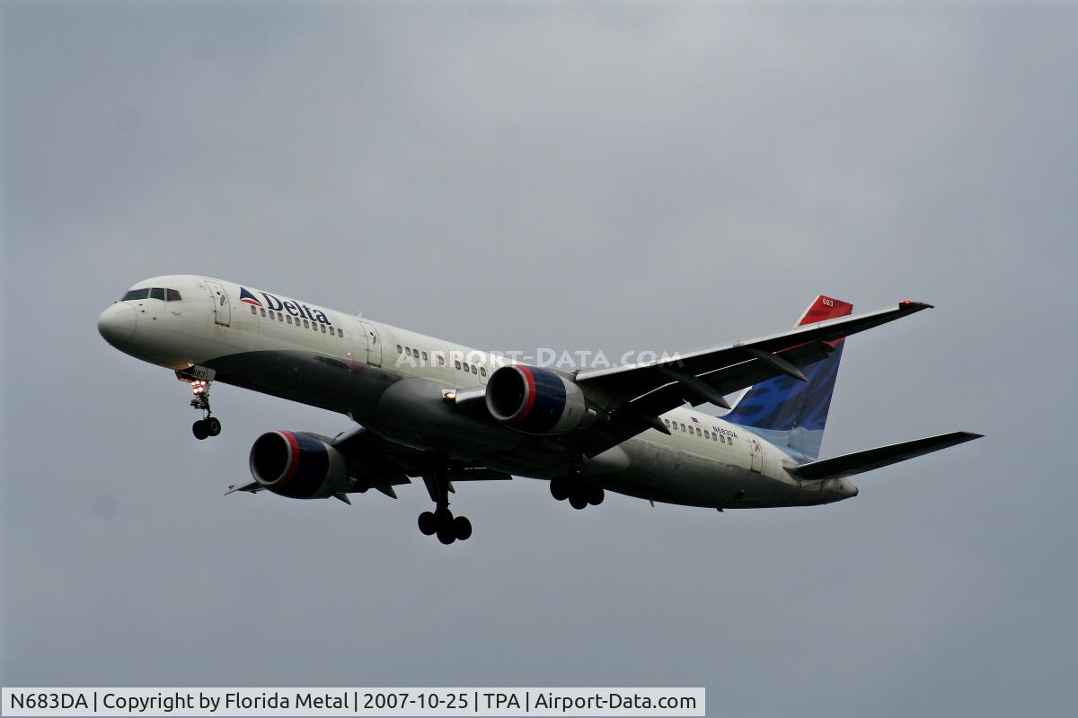 N683DA, 1993 Boeing 757-232 C/N 27103, Delta