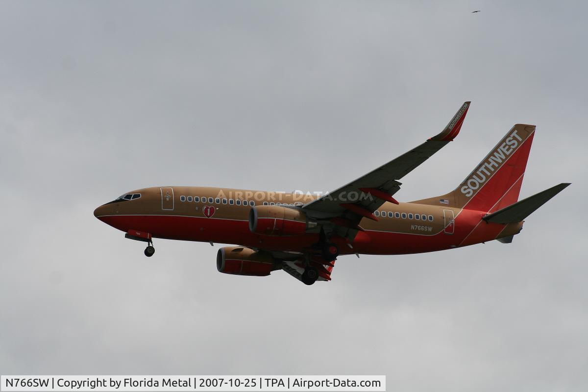 N766SW, 2000 Boeing 737-7H4 C/N 29806, Southwest