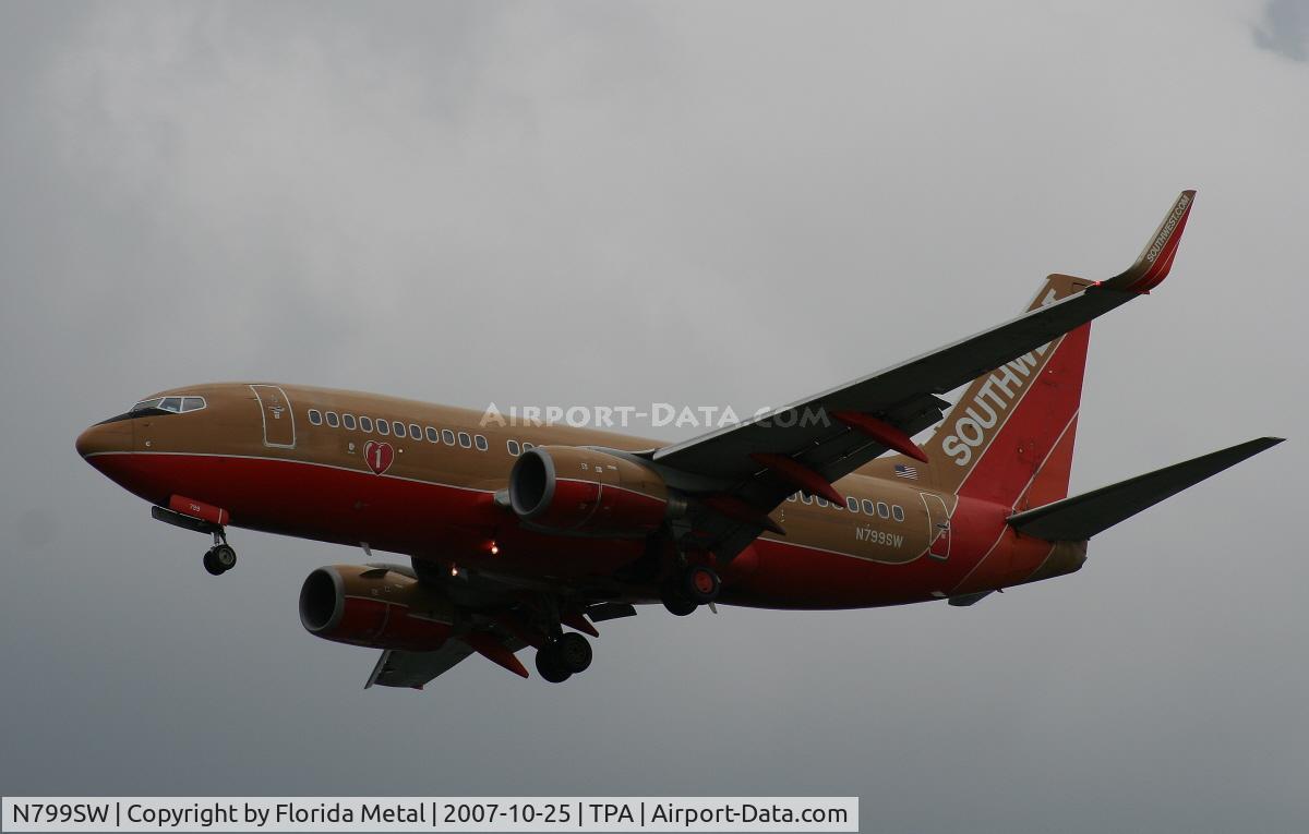 N799SW, 1998 Boeing 737-7Q8 C/N 28209, Southwest