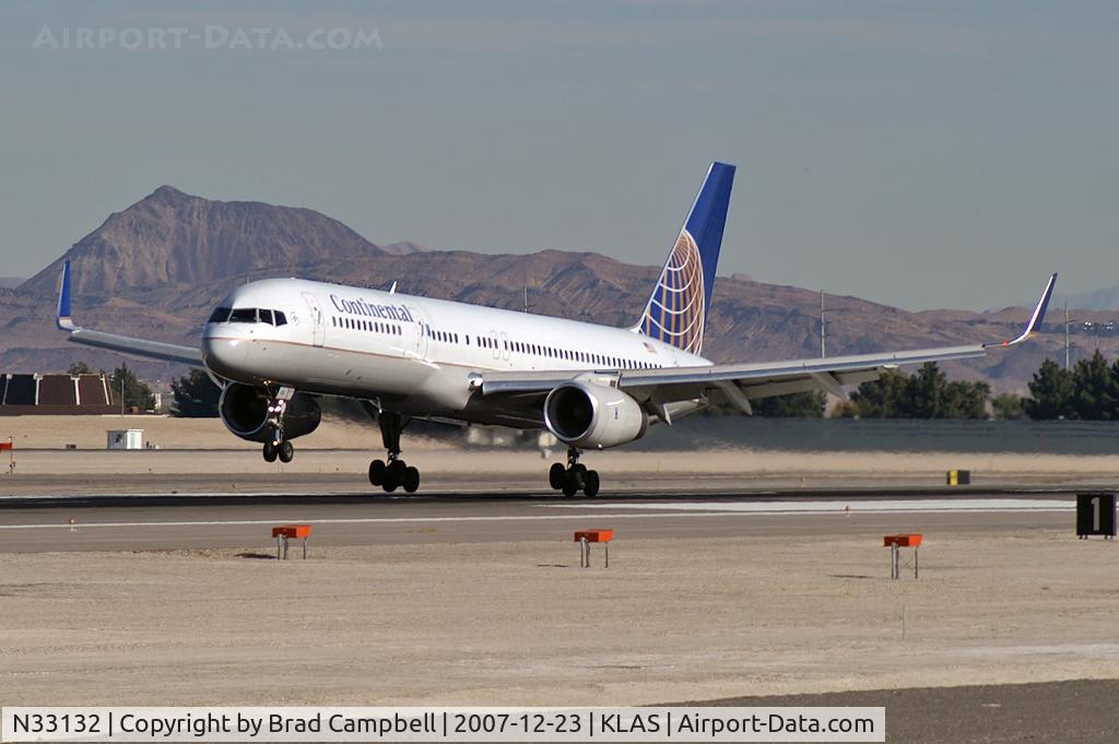 N33132, 1998 Boeing 757-224 C/N 29281, Continental Airlines / 1998 Boeing 757-224