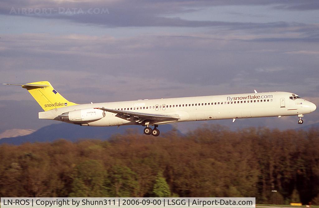 LN-ROS, 1986 McDonnell Douglas MD-83 (DC-9-83) C/N 49421, Landing rwy 23