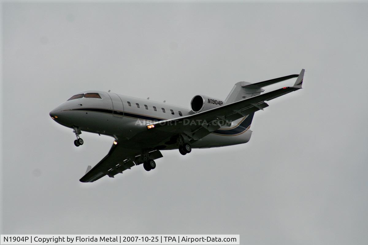 N1904P, 1992 Canadair Challenger 601-3A (CL-600-2B16) C/N 5116, CL600