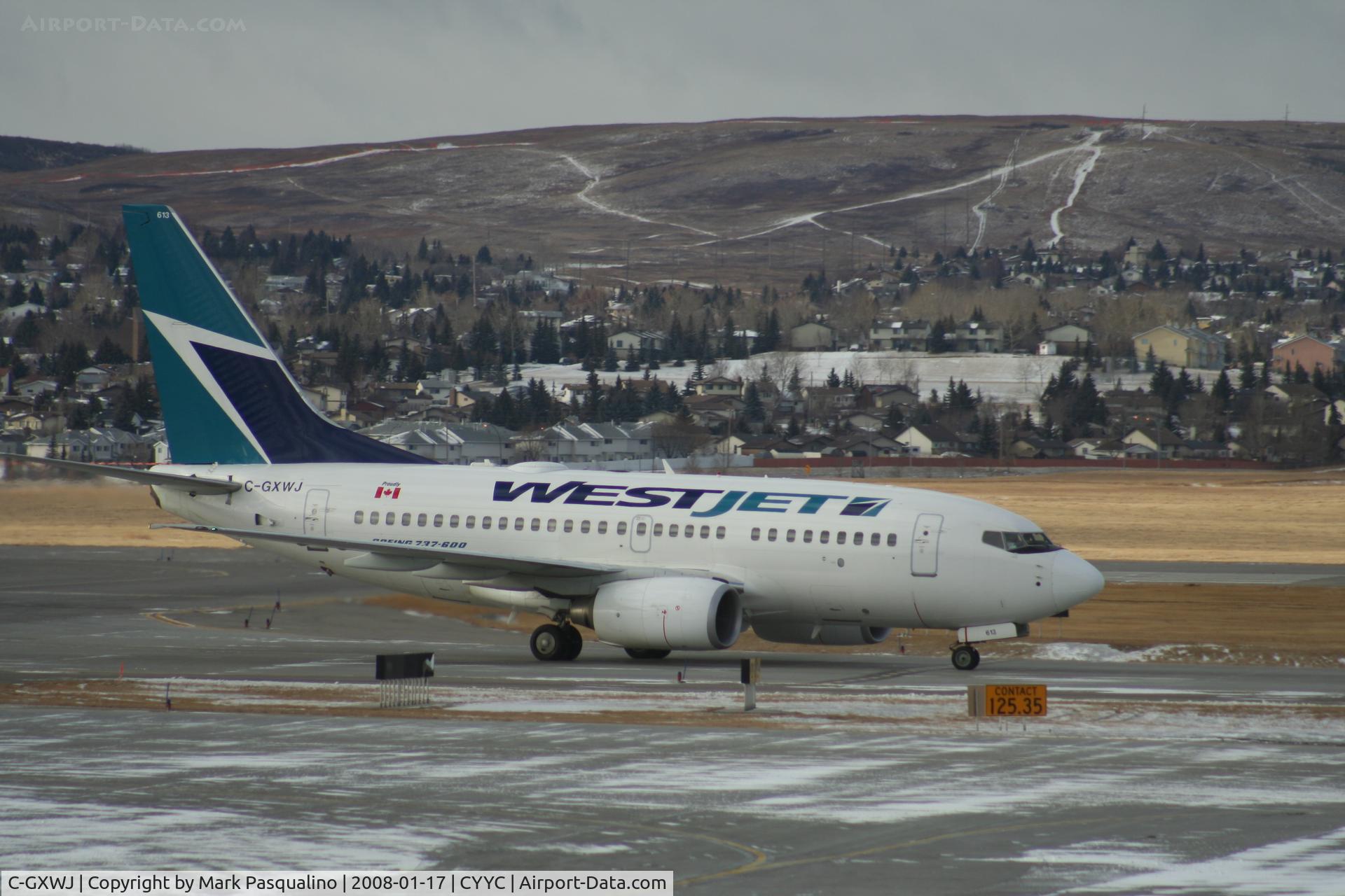 C-GXWJ, 2006 Boeing 737-6CT C/N 35570, Boeing 737-600