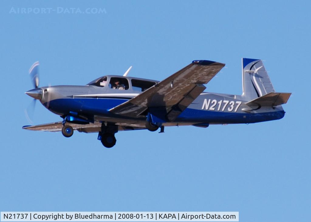 N21737, 1999 Mooney M20S Eagle C/N 30-0004, Approach to 17R