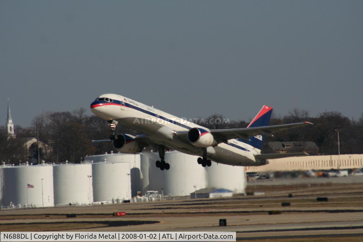 N688DL, 1998 Boeing 757-232 C/N 27587, Delta