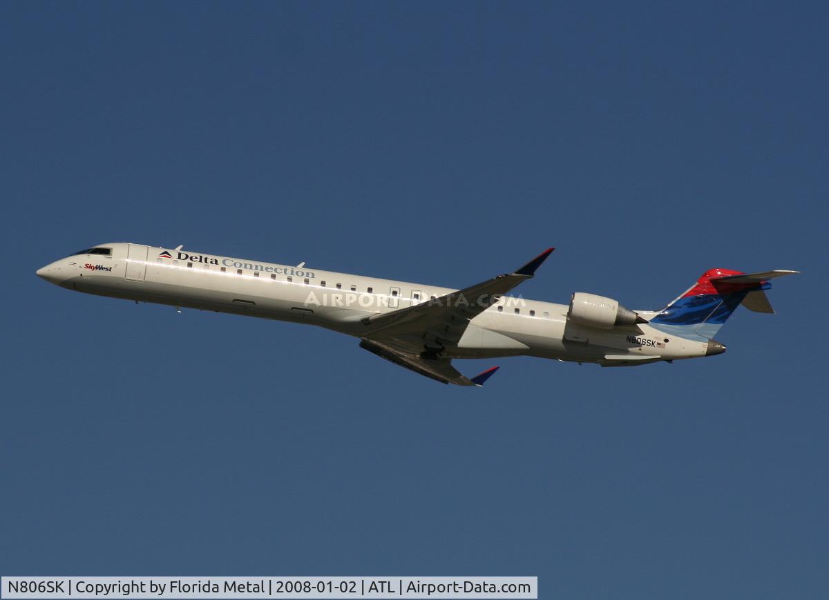 N806SK, 2006 Bombardier CRJ-900ER (CL-600-2D24) C/N 15070, Skywest