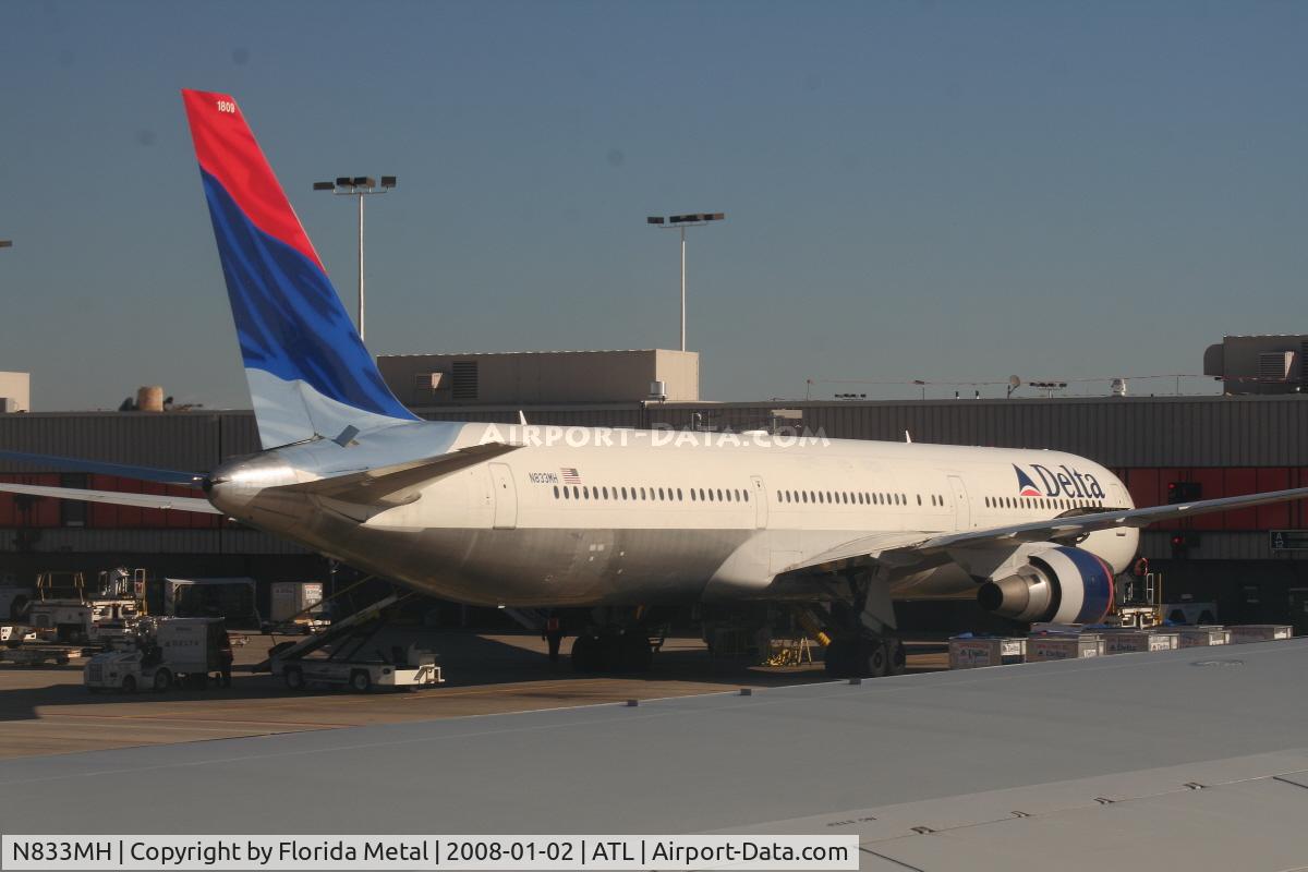 N833MH, 2000 Boeing 767-432/ER C/N 29706, Delta
