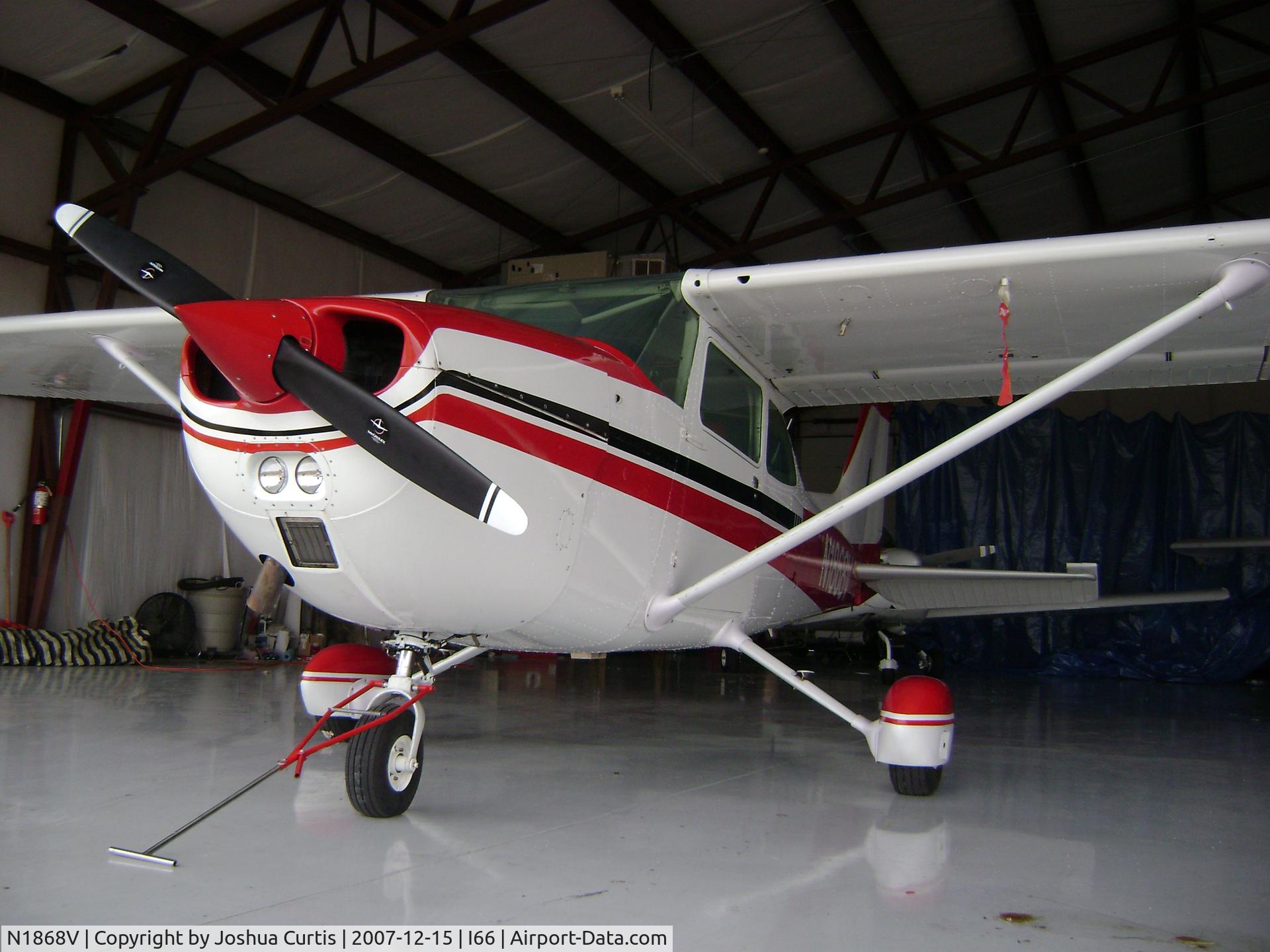 N1868V, 1974 Cessna 172M C/N 17263775, Photo in the hangar.
