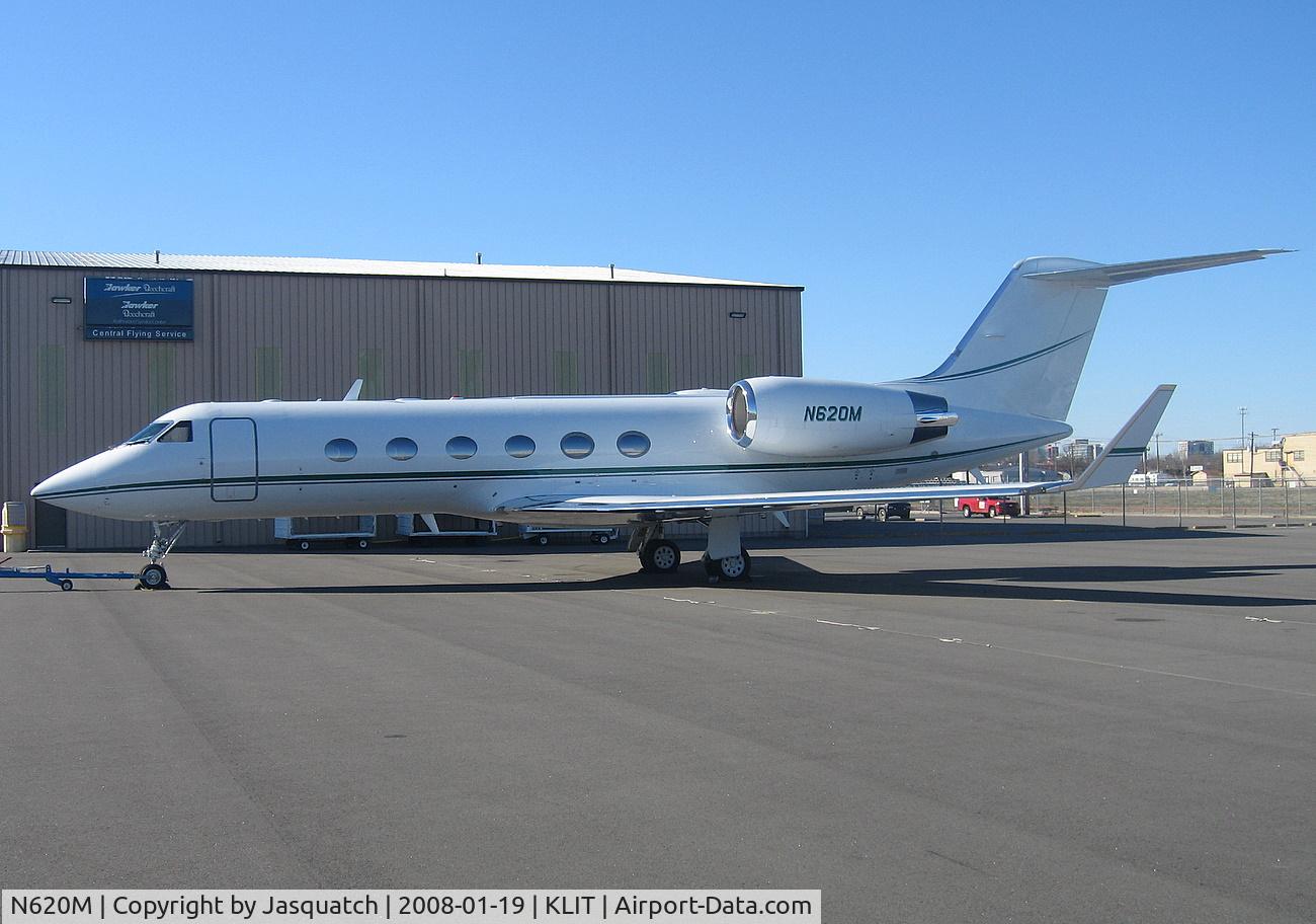 N620M, 2002 Gulfstream Aerospace G-IV C/N 1473, Gulfstream visiting 