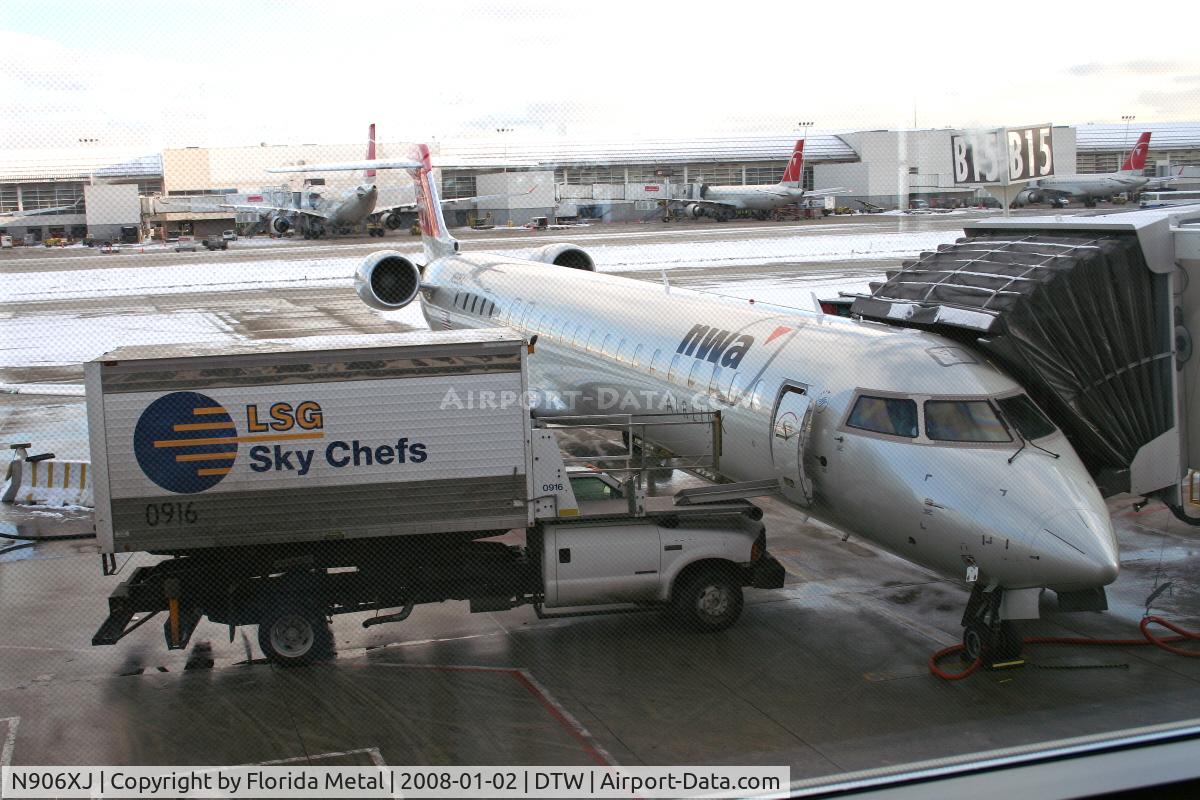 N906XJ, 2007 Bombardier CRJ-900ER (CL-600-2D24) C/N 15138, Northwest jetlink