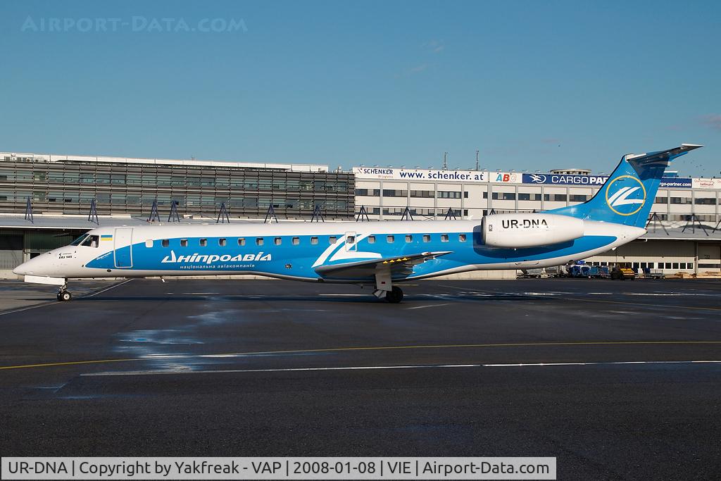 UR-DNA, 1998 Embraer EMB-145EU (ERJ-145EU) C/N 145088, Dnepravia Embraer 145