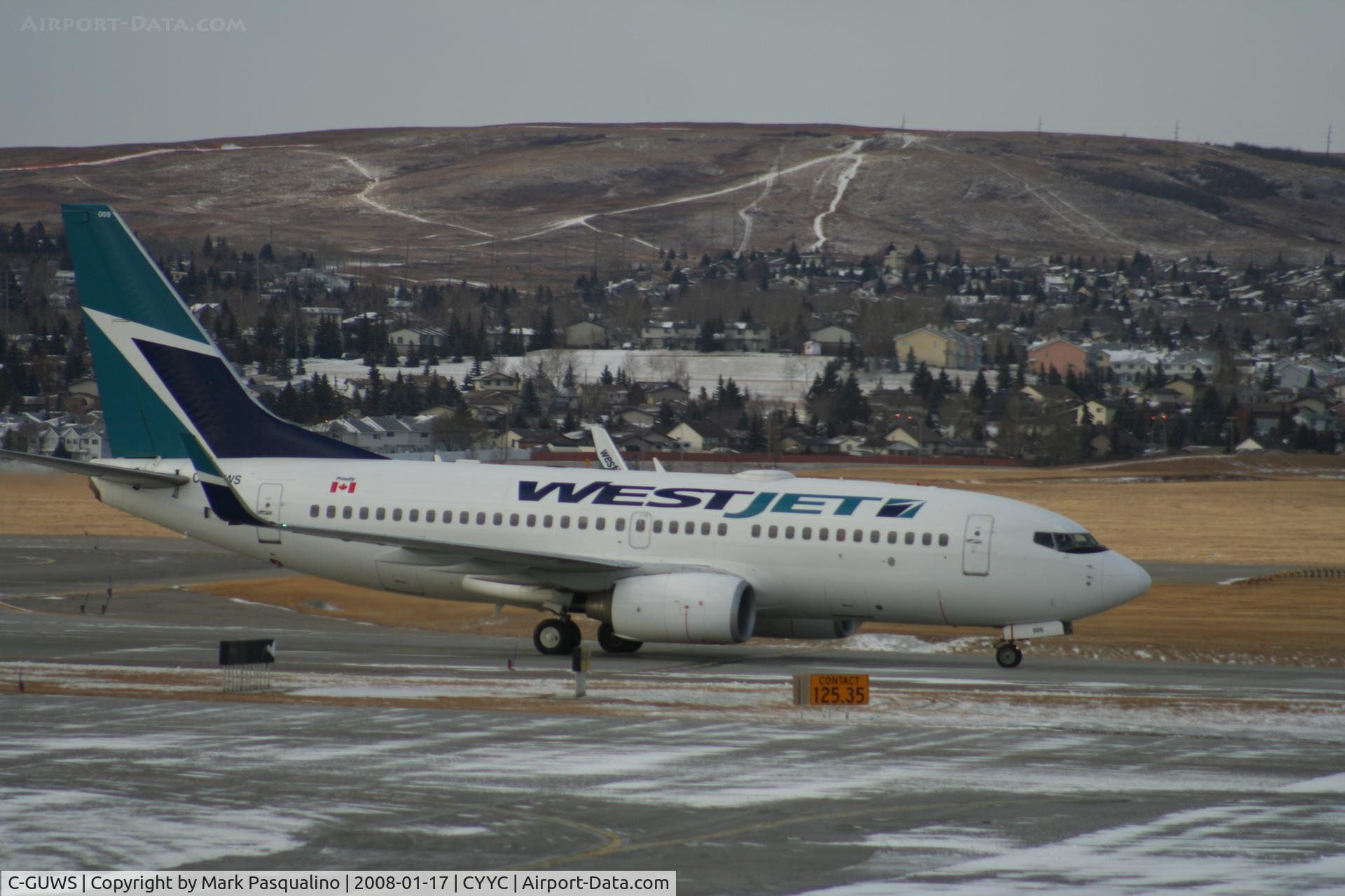 C-GUWS, 2002 Boeing 737-76N C/N 33378, Boeing 737-700