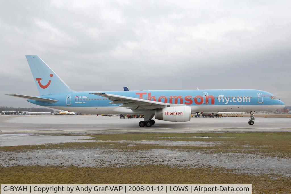 G-BYAH, 1992 Boeing 757-204 C/N 26966, Thomson 757-200