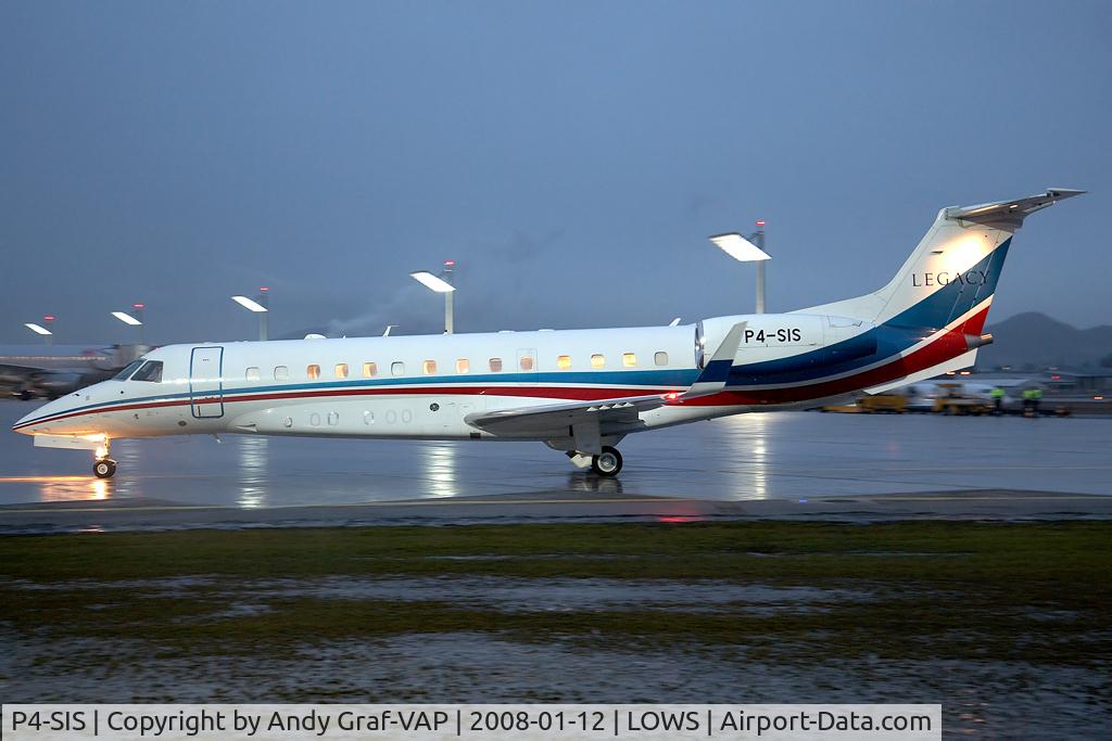 P4-SIS, Embraer EMB-135BJ Legacy C/N 14500586, EMB135