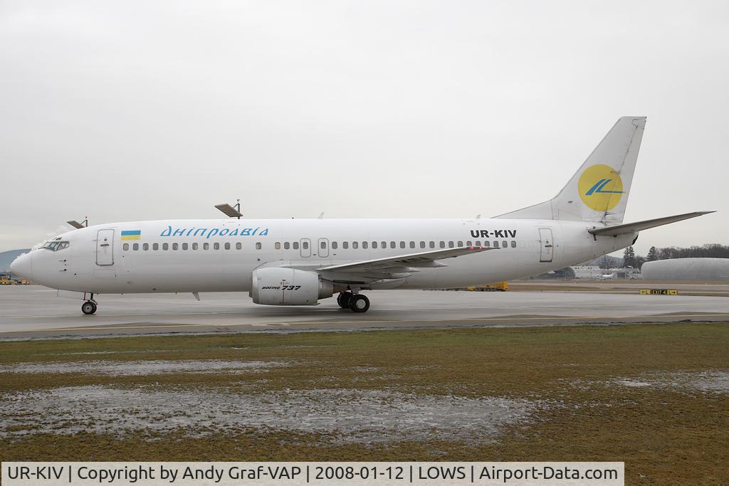 UR-KIV, 1990 Boeing 737-4YO C/N 24686, Dniproavia 737-400