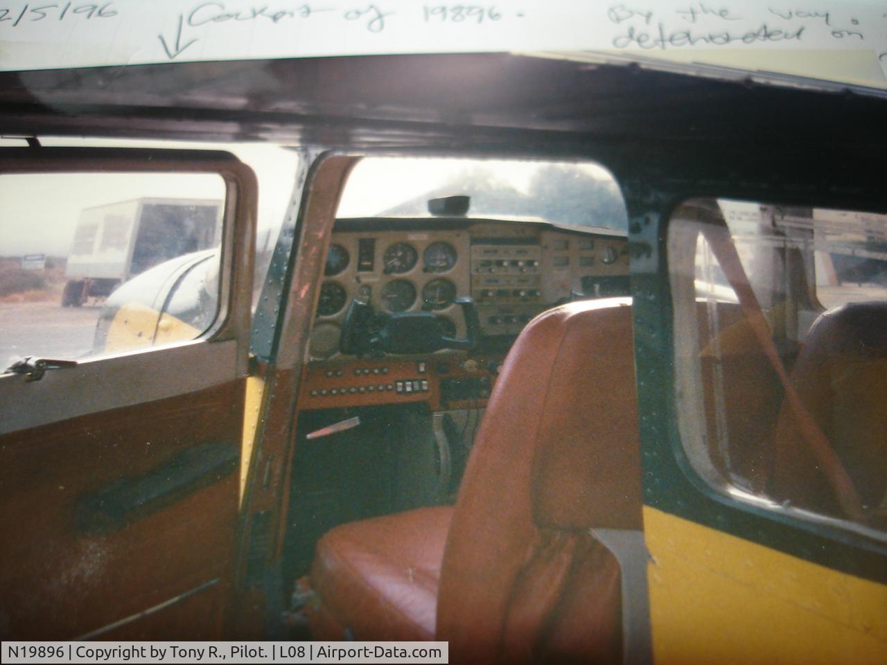 N19896, 1972 Cessna 172M C/N 17260843, Borrego Valley overnight stay.