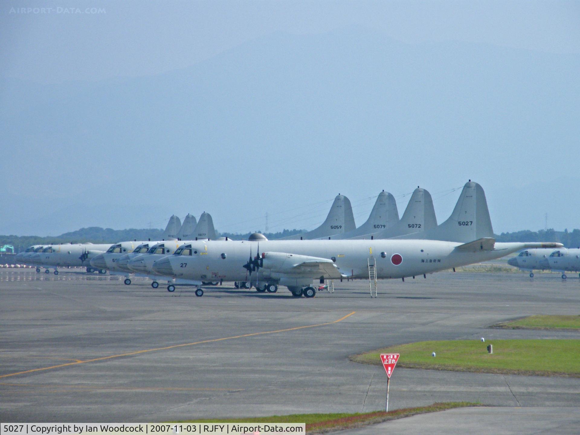 5027, Lockheed P-3C Orion C/N 9024, Lockheed P-3C/Kanoya AB (heads a line of P-3's on the ramp)