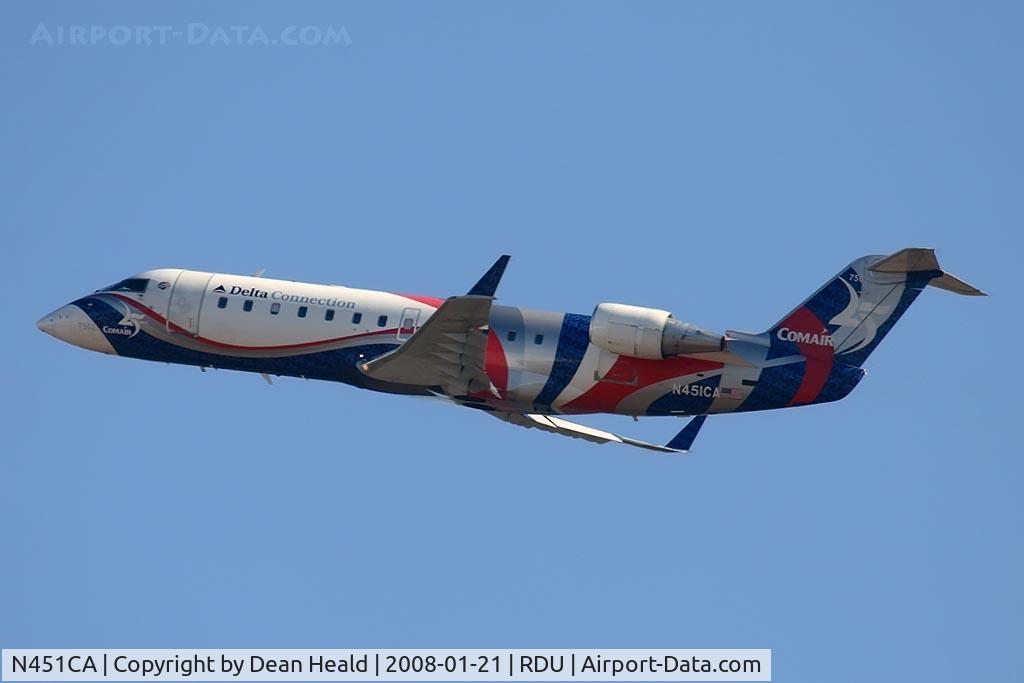 N451CA, 2001 Bombardier CRJ-200ER (CL-600-2B19) C/N 7562, Comair 