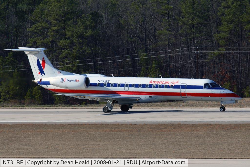 N731BE, 2000 Embraer ERJ-135LR (EMB-135LR) C/N 145356, American Eagle N731BE (FLT EGF667) from Reagan National (KDCA) rolling out on RWY 5L after landing.