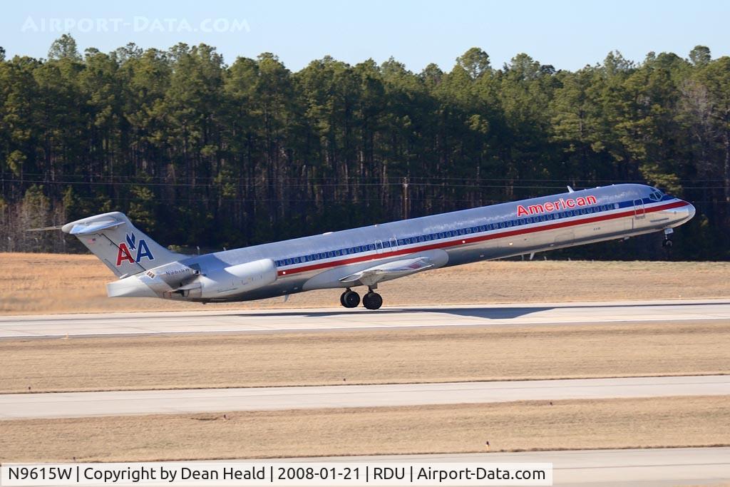 N9615W, 1997 McDonnell Douglas MD-83 (DC-9-83) C/N 53562, American Airlines N9615W (FLT AAL425) departing RWY 5L enroute to Chicago O'Hare Int'l (KORD).