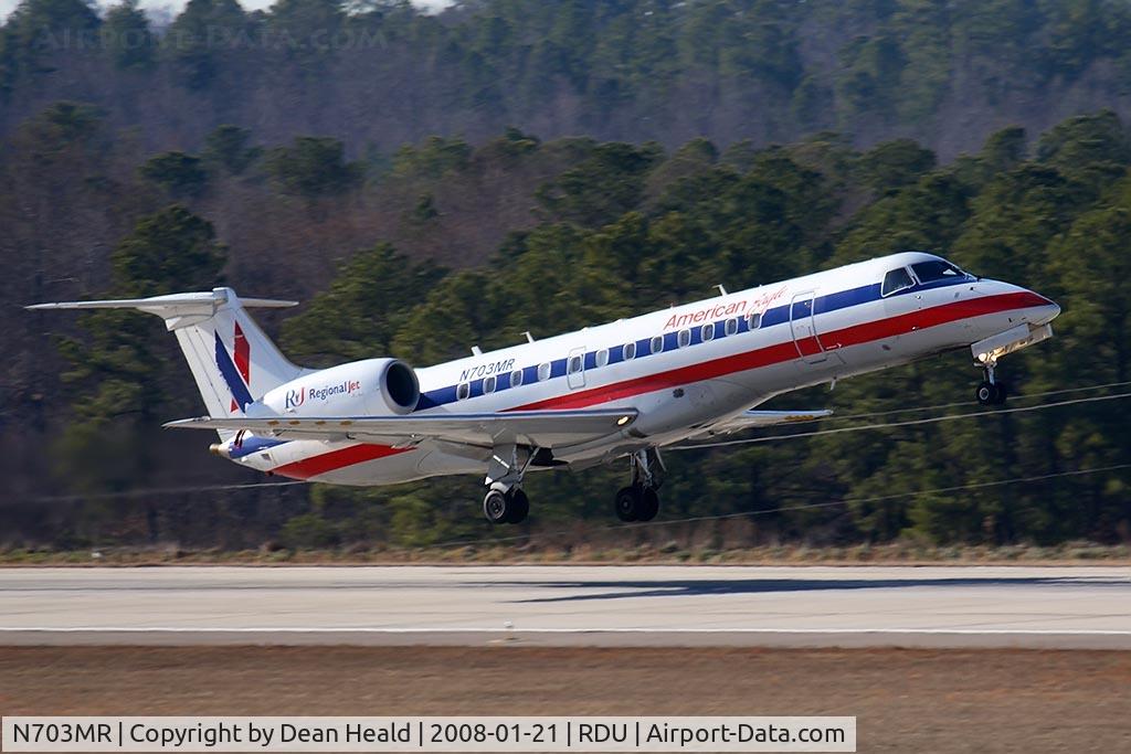 N703MR, 1999 Embraer ERJ-135LR (EMB-135LR) C/N 145173, American Eagle N703MR (FLT EGF656) departing RWY 5L enroute to John F Kennedy Int'l (KJFK).