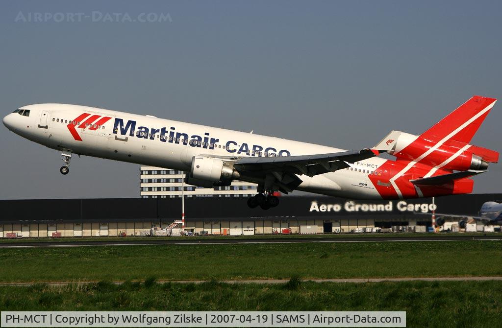 PH-MCT, 1995 McDonnell Douglas MD-11F C/N 48629, visitor