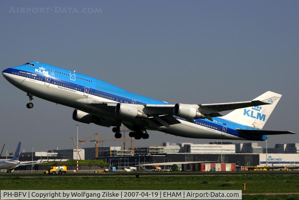 PH-BFV, 1999 Boeing 747-406BC C/N 28460, visitor