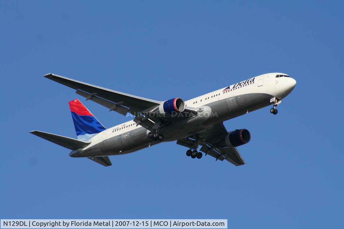 N129DL, 1988 Boeing 767-332 C/N 24079, Delta