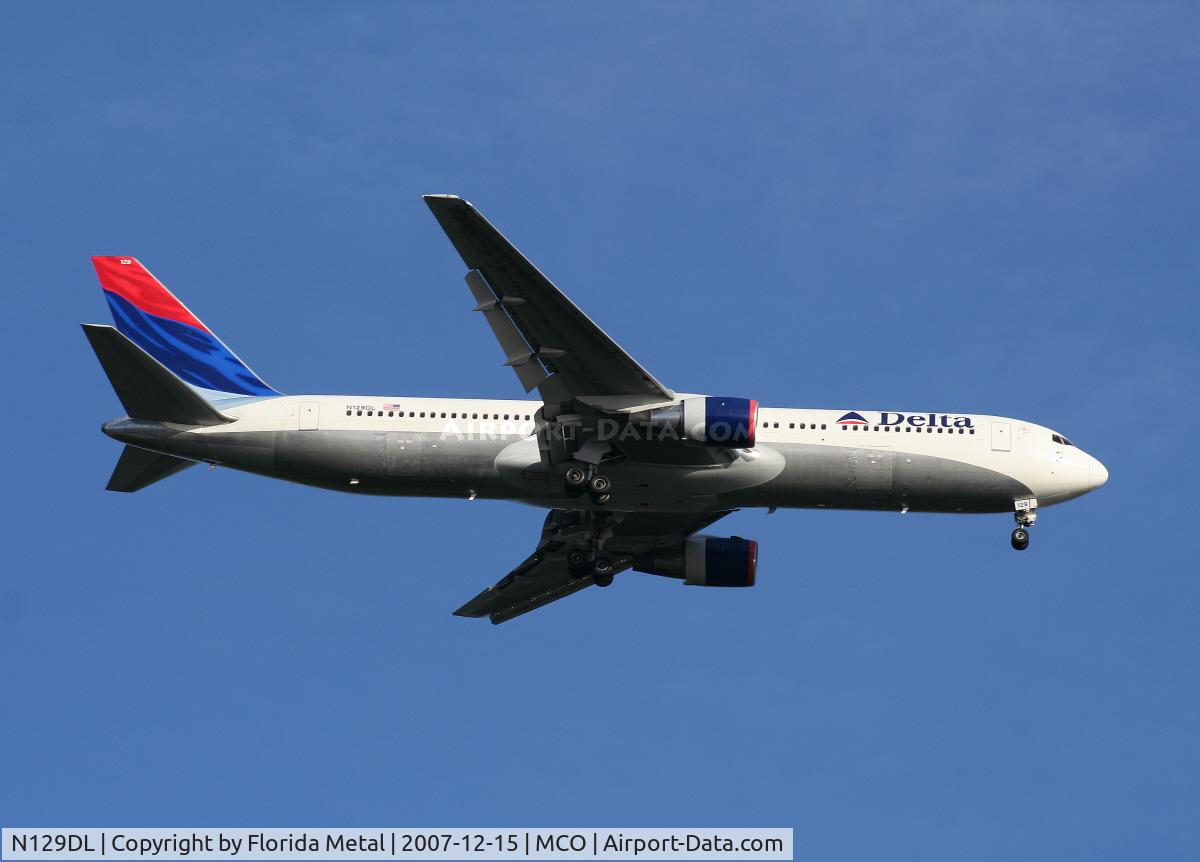 N129DL, 1988 Boeing 767-332 C/N 24079, Delta