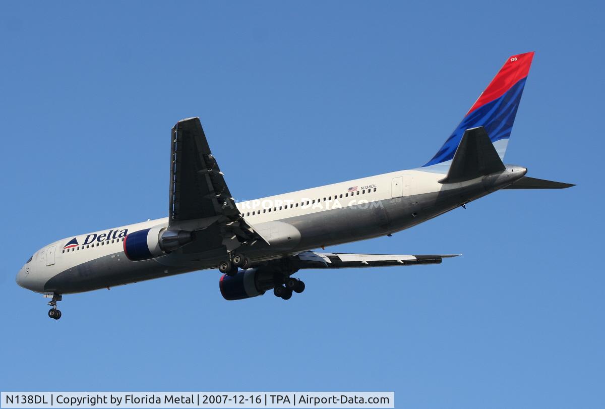 N138DL, 1991 Boeing 767-332 C/N 25409, Delta