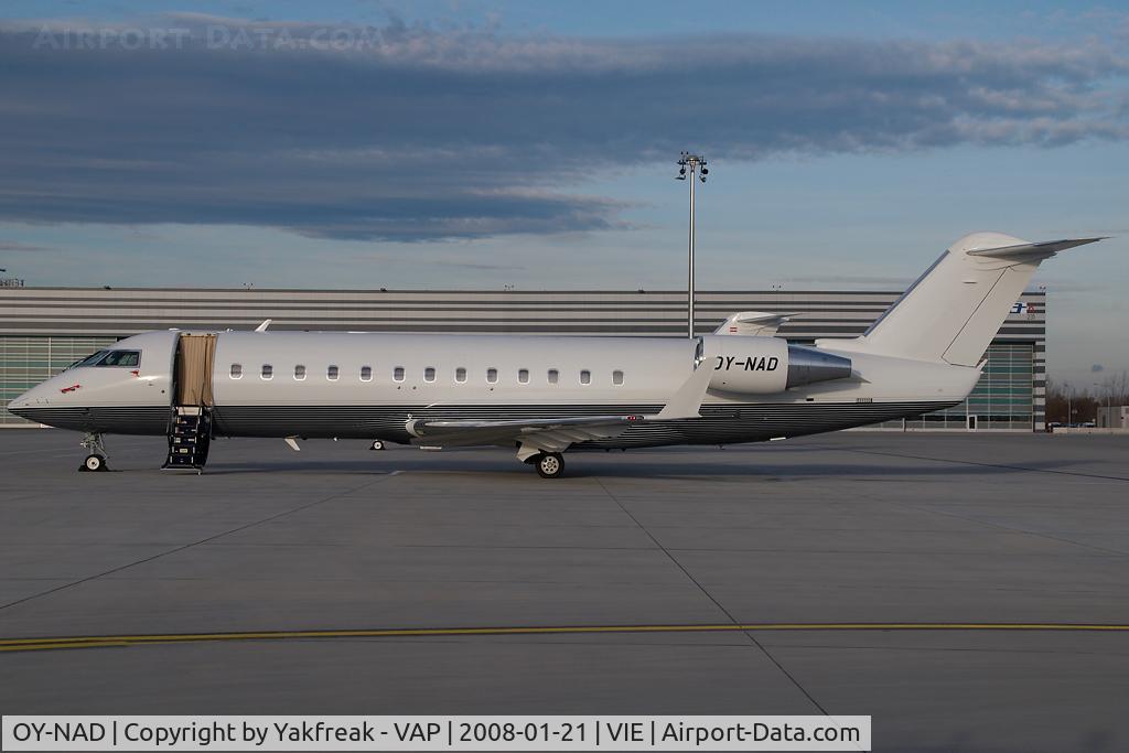 OY-NAD, 2005 Canadair Challenger 850 (CL-600-2B19) C/N 8052, Executjet Scandinavia Canadair Regionaljet