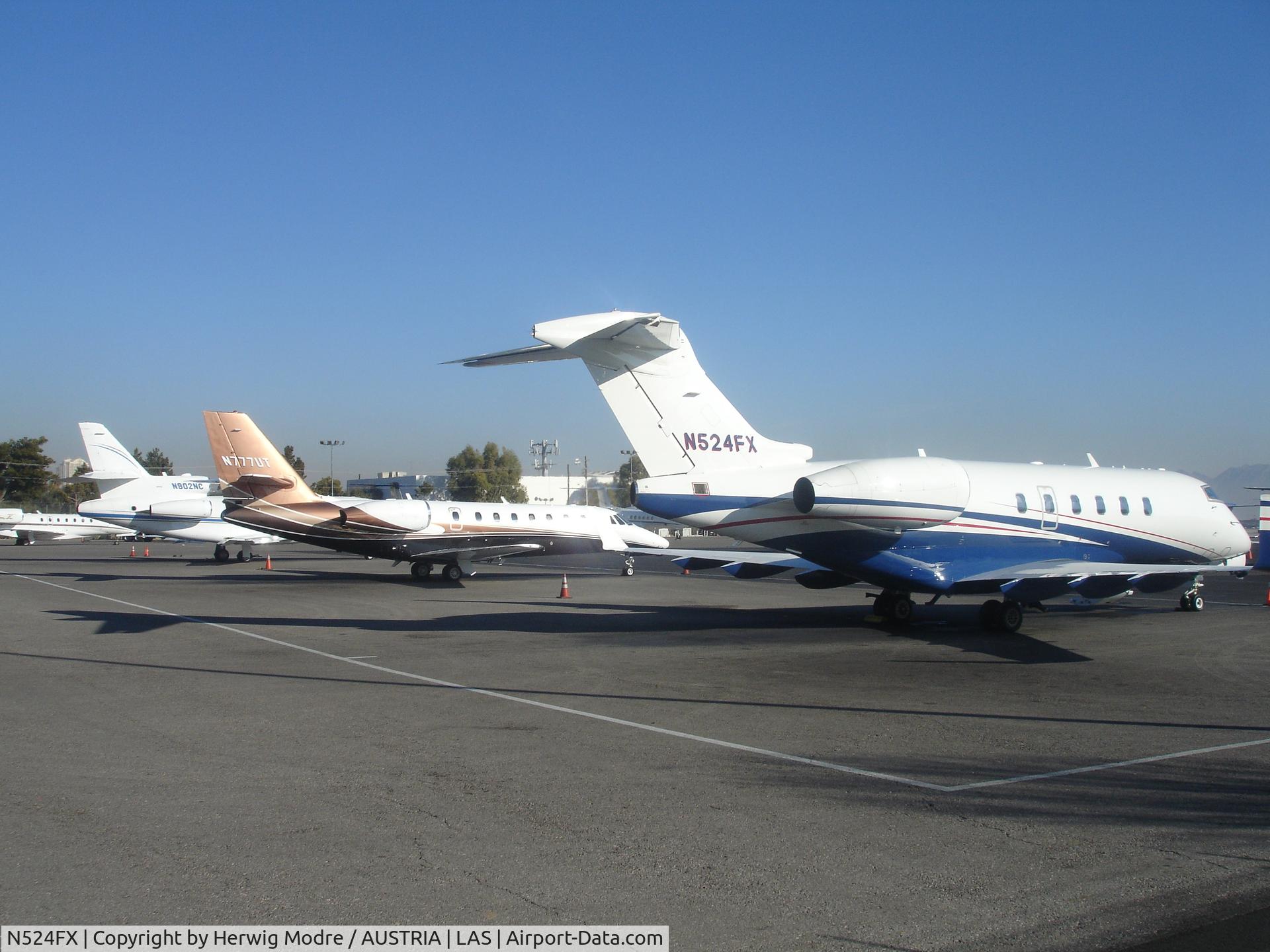 N524FX, 2006 Bombardier Challenger 300 (BD-100-1A10) C/N 20095, Mc.Carran Airport Las Vegas