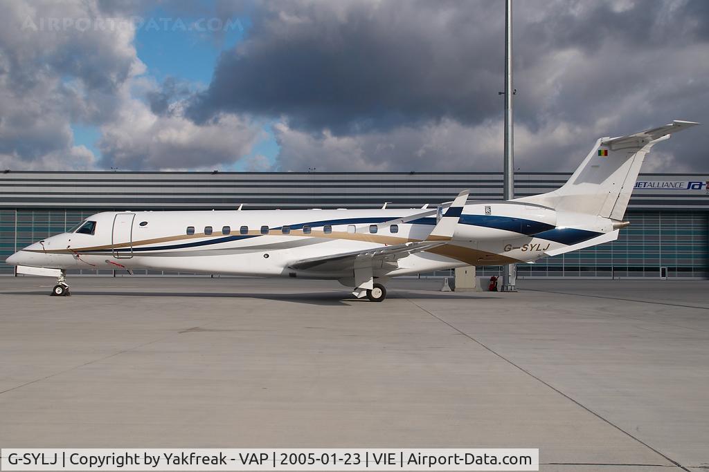 G-SYLJ, 2005 Embraer EMB-135BJ Legacy C/N 14500937, Emraer 135