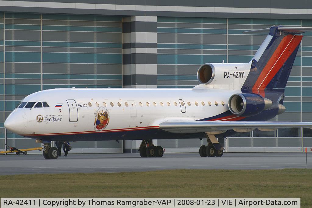 RA-42411, 1992 Yakovlev Yak-42D C/N 4520421219043, Aero Rent Yakovlev 42