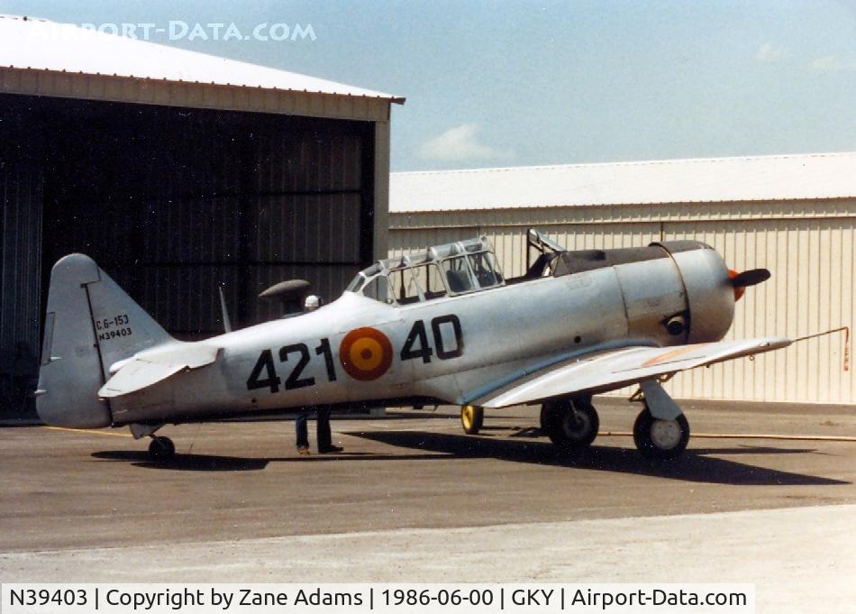 N39403, North American SNJ-5 Texan C/N 88-15838, AT-6 at Arlington Municipal