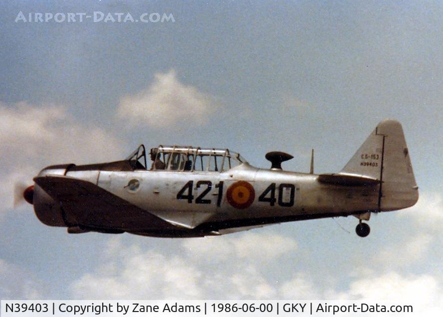 N39403, North American SNJ-5 Texan C/N 88-15838, AT-6 at Arlington Municipal