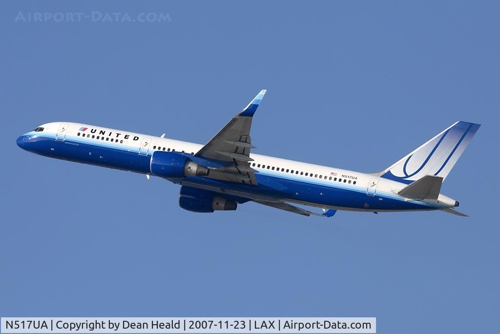 N517UA, 1990 Boeing 757-222 C/N 24861, United Airlines N517UA (FLT UAL890) with newly-fitted winglets, climbing out from RWY 25R enroute to John F Kennedy Int'l (KJFK).