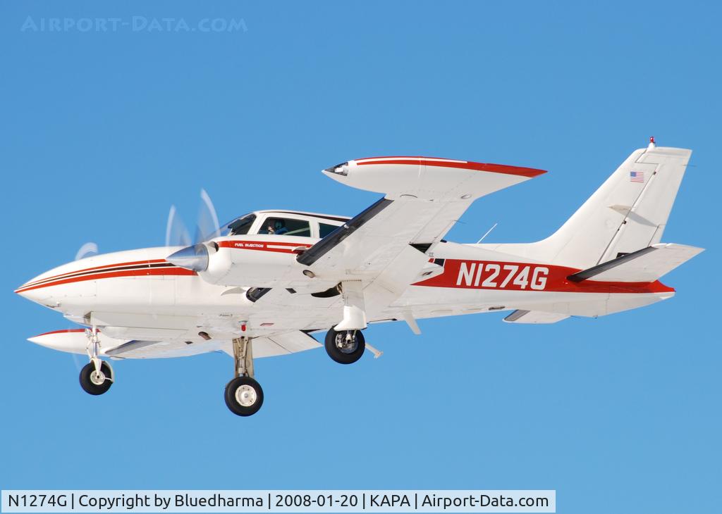 N1274G, 1974 Cessna 310R C/N 310R0001, Approach to 17L