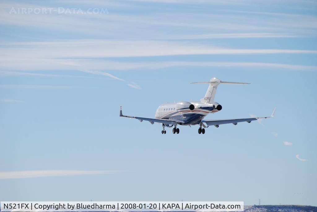 N521FX, 2005 Bombardier Challenger 300 (BD-100-1A10) C/N 20057, Approach to 17L.