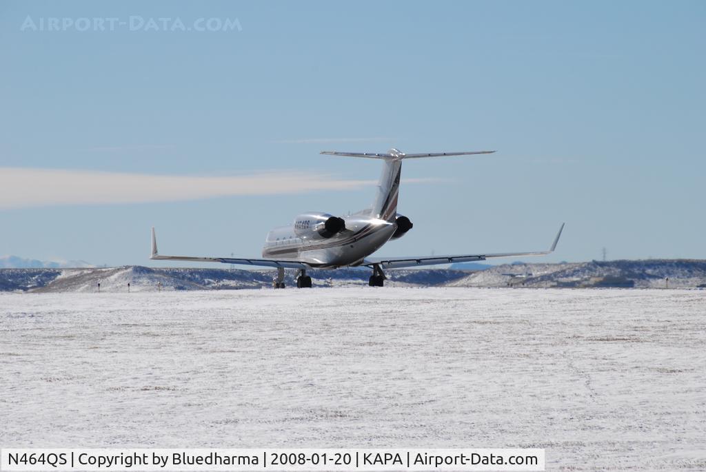 N464QS, 1995 Gulfstream Aerospace G-IV C/N 1264, Takeoff on 17L.