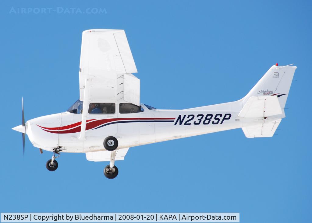 N238SP, 1999 Cessna 172S C/N 172S8223, Approach to 17L.