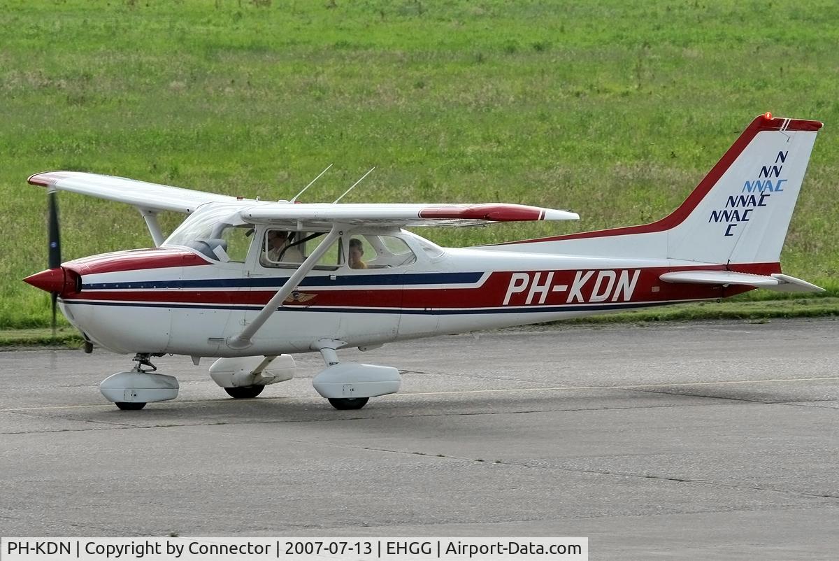 PH-KDN, 1978 Reims F172N Skyhawk C/N 1735, Who takes out their kids for a flight on friday the 13th?